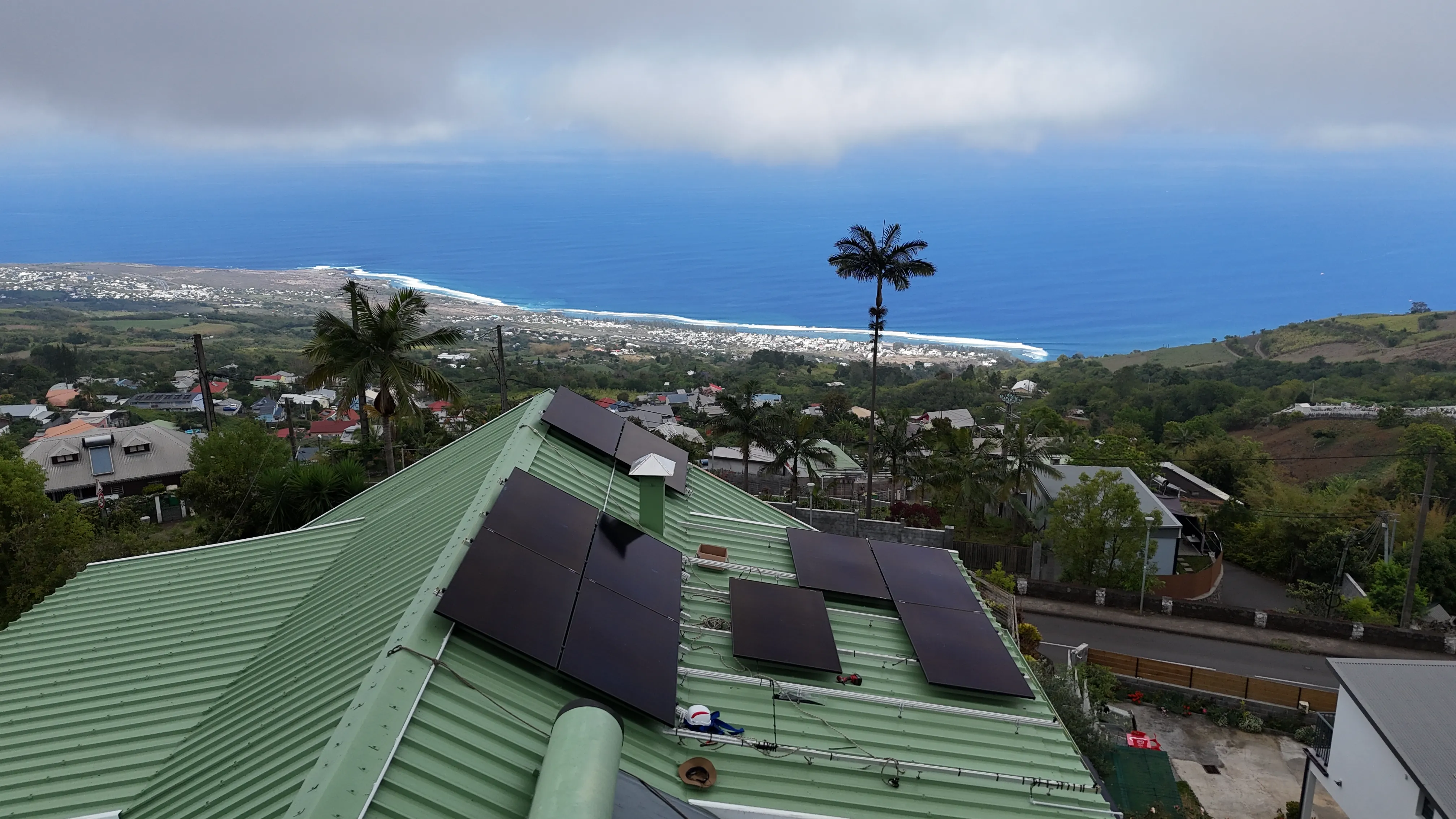 Aides et subventions photovoltaique et chauffe-eau solaire à La Réunion 974