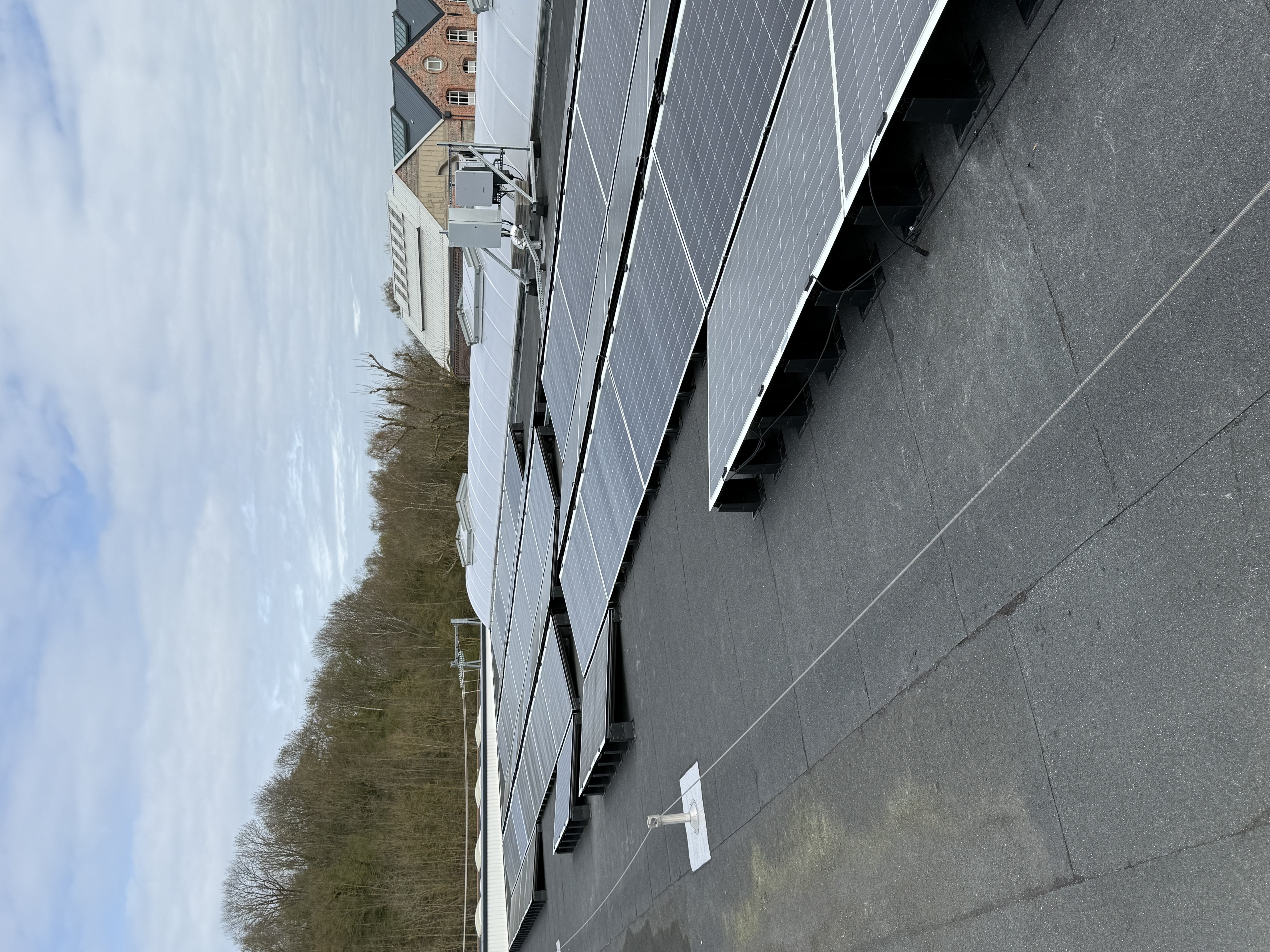 Verquin, chantier de 40kWc, posé par Eiffage