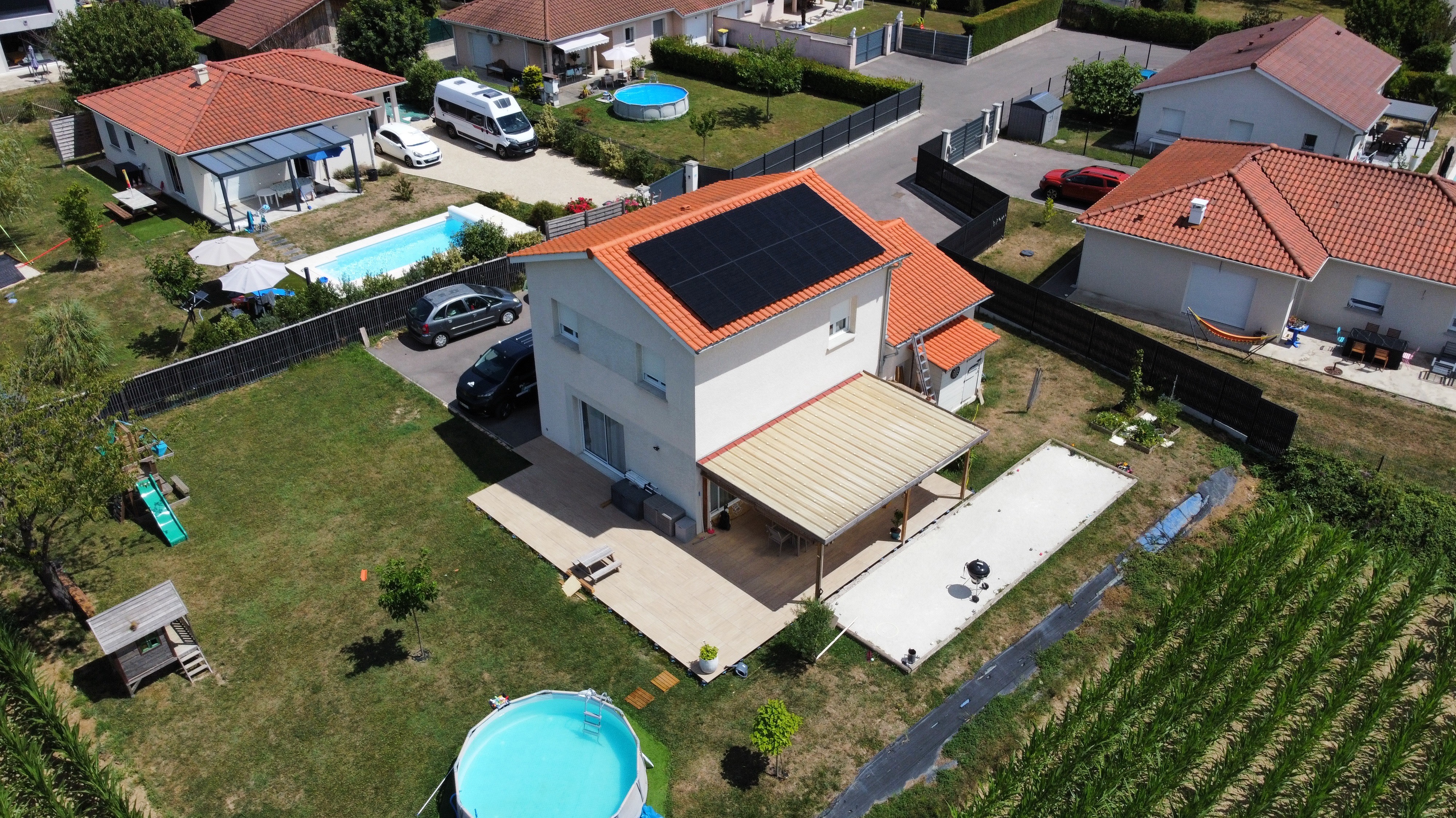5,1 Kwc de panneaux solaires sur la buisse