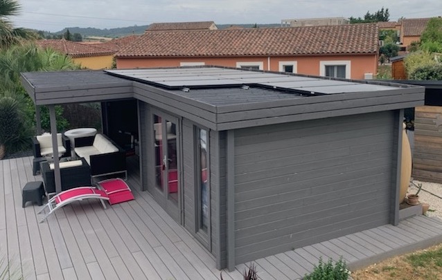 Installation solaire sur pool house